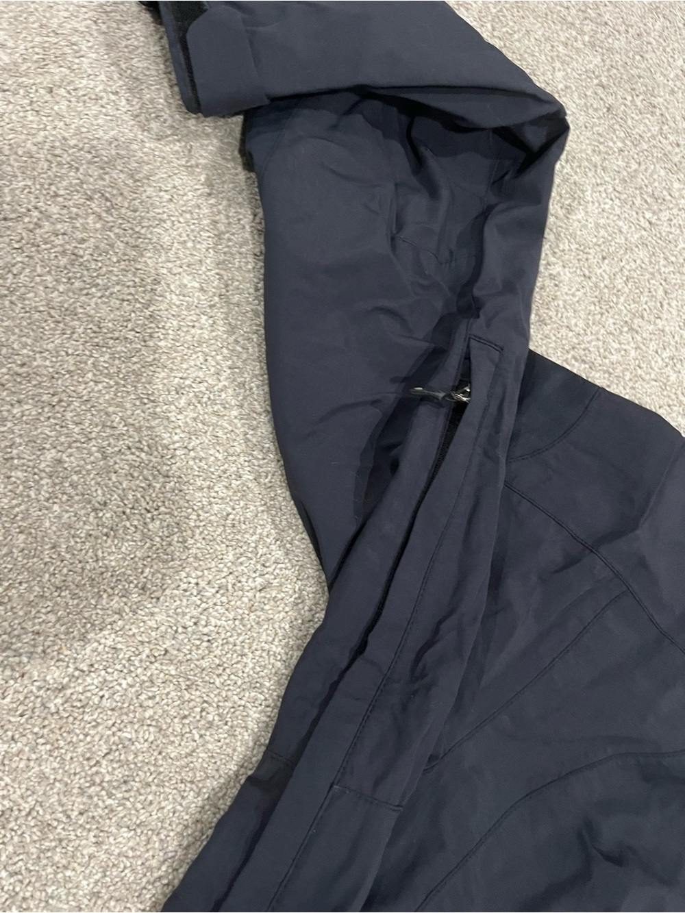 Marmot Men's Hooded Waterproof Jacket in Black - Picture 3 of 6
